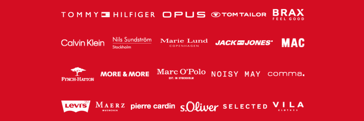 Eine rote Grafik mit Logos mehrerer Modemarken, darunter Tommy Hilfiger, Opus, Tom Tailor, Brax, Calvin Klein, Nils Sundström, Marie Lund, Jack & Jones, MAC, Fynch-Hatton, More & More, Marc O’Polo, Noisy May, Comma, Levi's, Maerz, Pierre Cardin, s.Oliver, Selected und Vila.